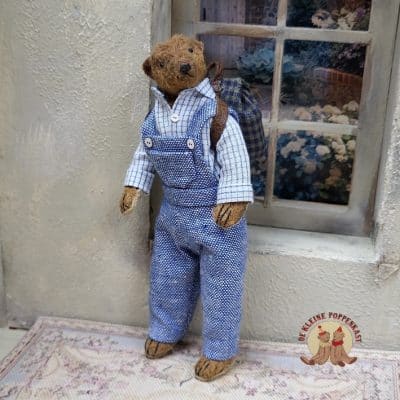 Bernie Bear poppenhuisbeer "Otis" volledig beweegbaar 1:12