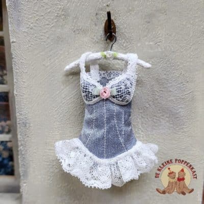 Handgemaakt corset van zijde met katoenen kant - 1:12