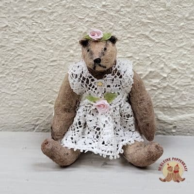 Handgemaakte mini bernie miniatuur teddybeer in schaal 1:12