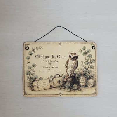 Miniatuur wandbord 'Clinique des Ours' voor berenkliniek of poppenhuis - 1:12